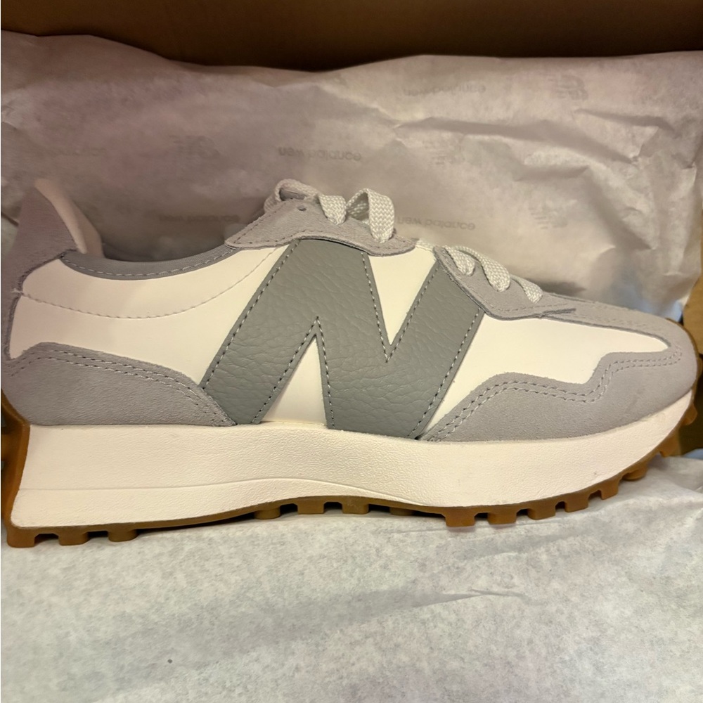 NEW BALANCE 327 - Picture 6 of 8